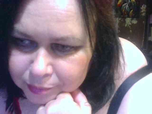 CharleeKendall webcam