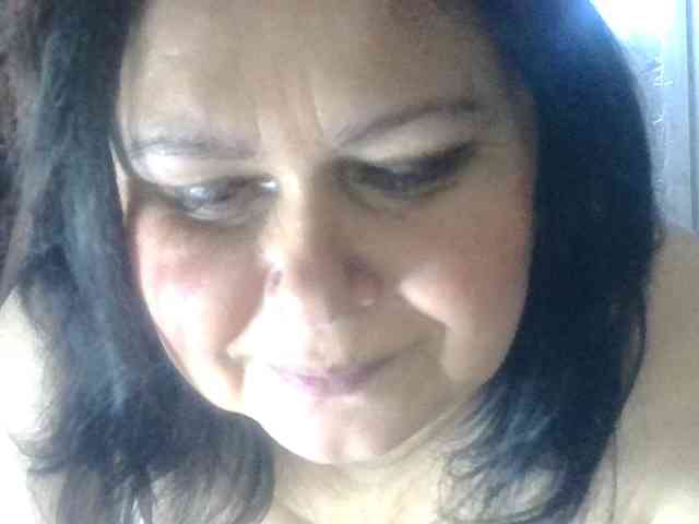 CharleeKendall webcam