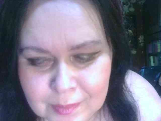 CharleeKendall webcam