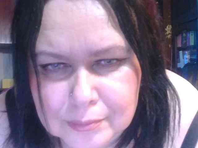 CharleeKendall webcam