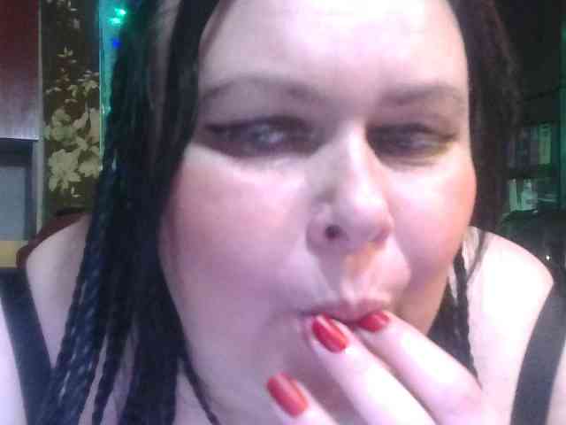 CharleeKendall webcam