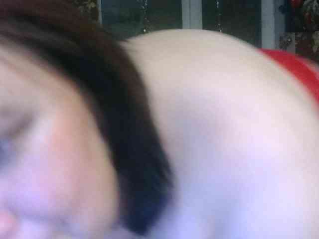 CharleeKendall webcam