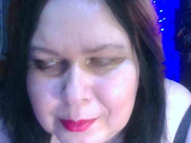 CharleeKendall webcam