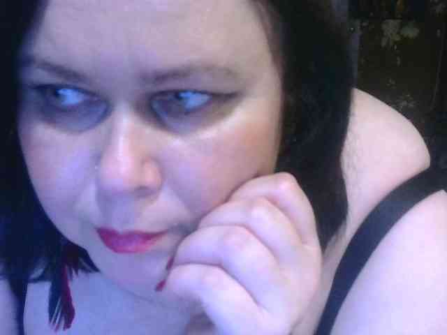 CharleeKendall webcam