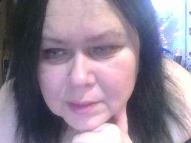 CharleeKendall webcam