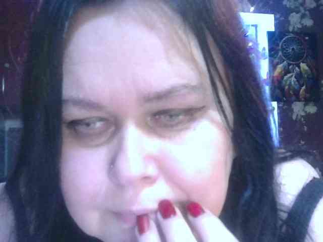 CharleeKendall webcam