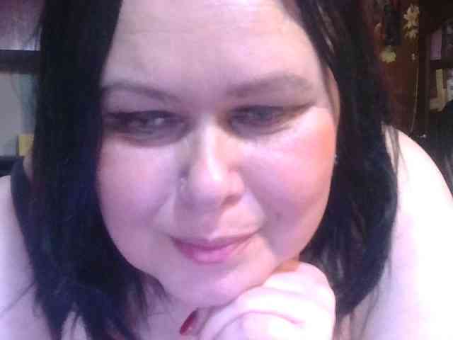 CharleeKendall webcam