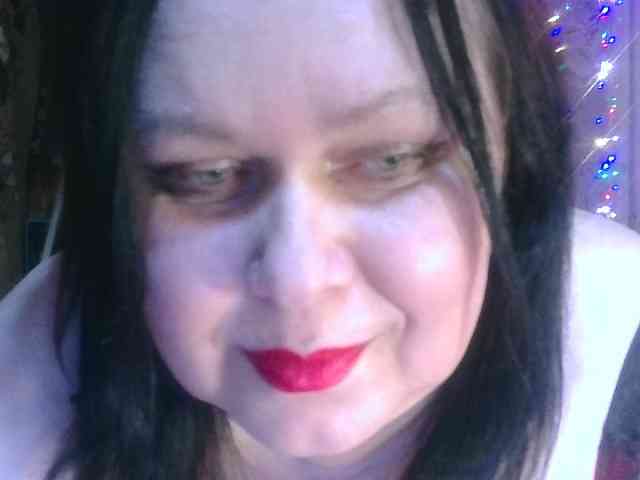 CharleeKendall webcam