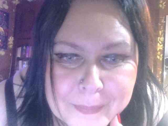 CharleeKendall webcam