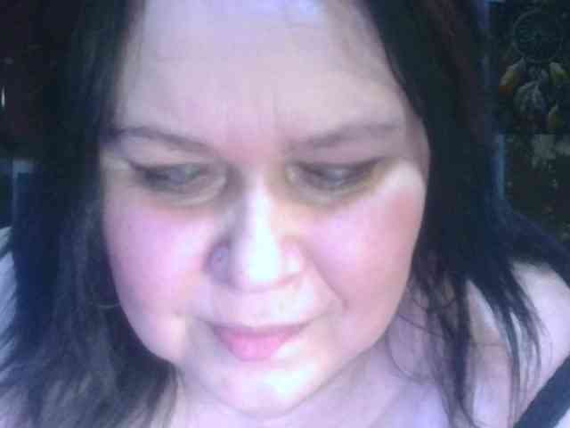 CharleeKendall webcam