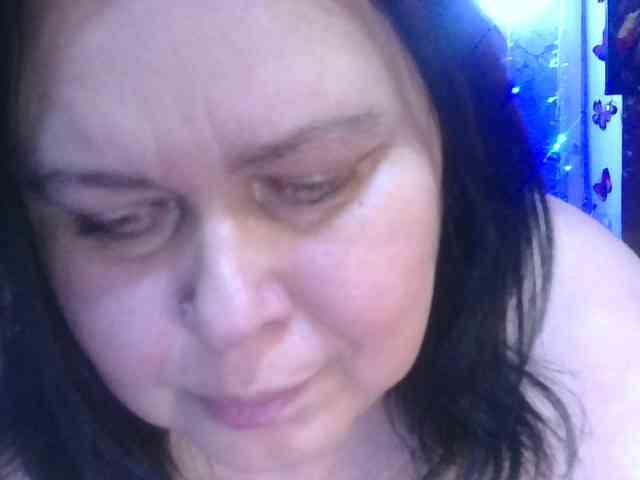 CharleeKendall webcam