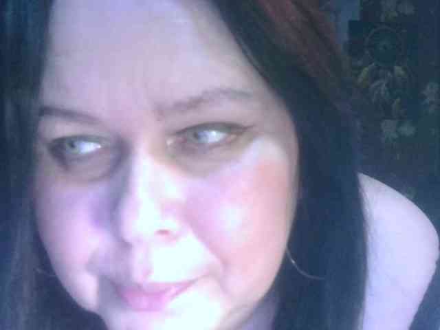 CharleeKendall webcam