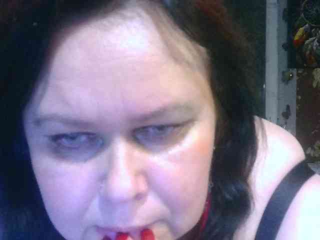 CharleeKendall webcam