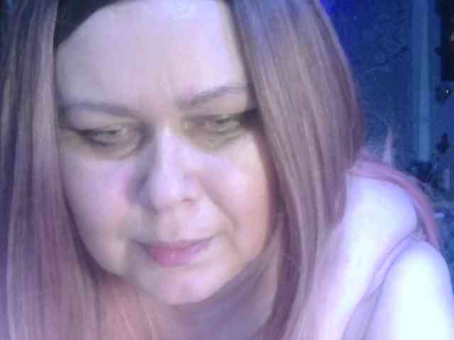 CharleeKendall webcam