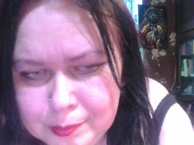 CharleeKendall webcam