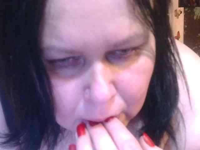 CharleeKendall webcam