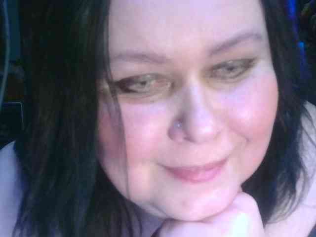 CharleeKendall webcam