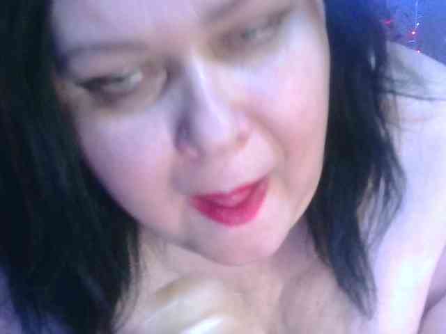 CharleeKendall webcam