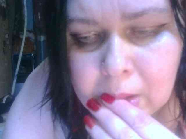 CharleeKendall webcam