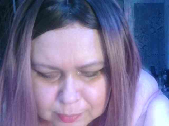 CharleeKendall webcam