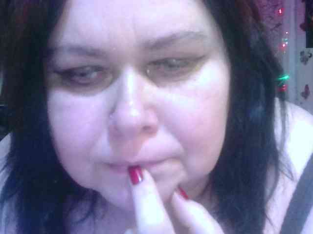 CharleeKendall webcam