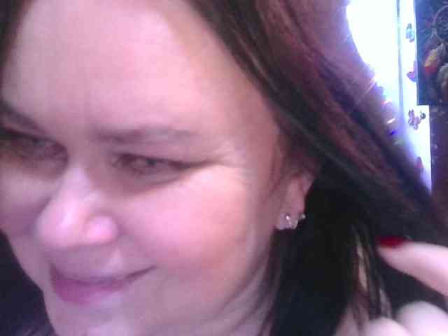 CharleeKendall webcam