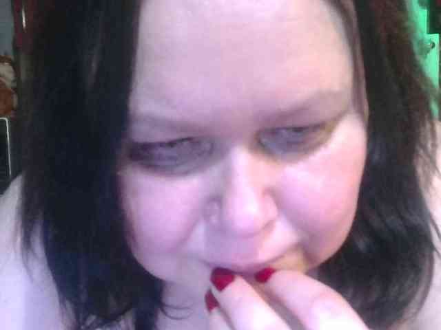 CharleeKendall webcam