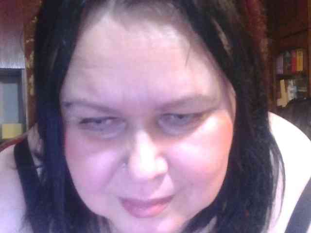 CharleeKendall webcam