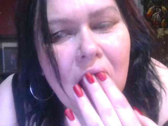 CharleeKendall webcam