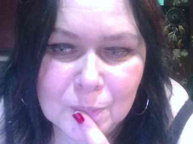 CharleeKendall webcam