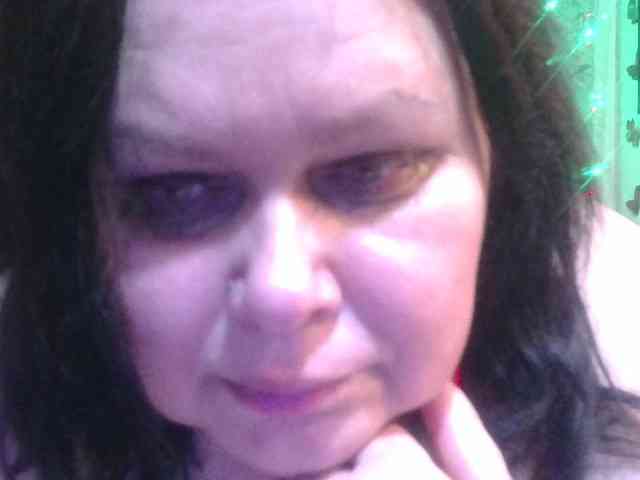 CharleeKendall webcam