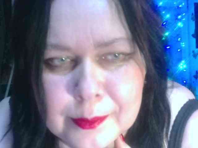 CharleeKendall webcam