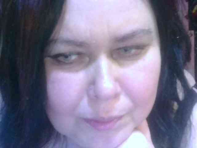 CharleeKendall webcam