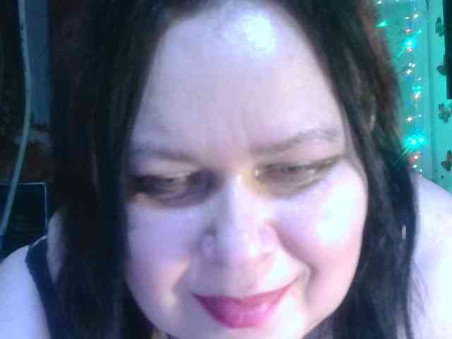 CharleeKendall webcam