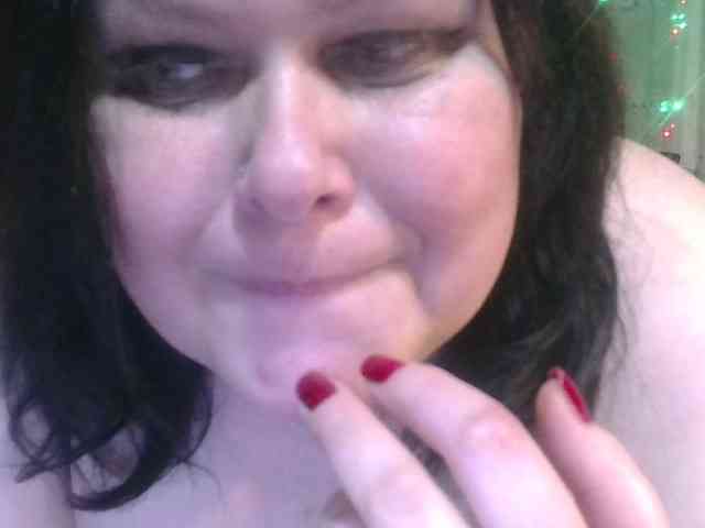 CharleeKendall webcam