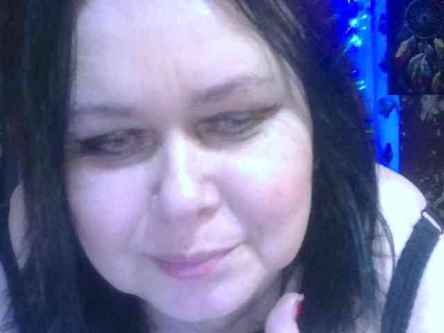 CharleeKendall webcam