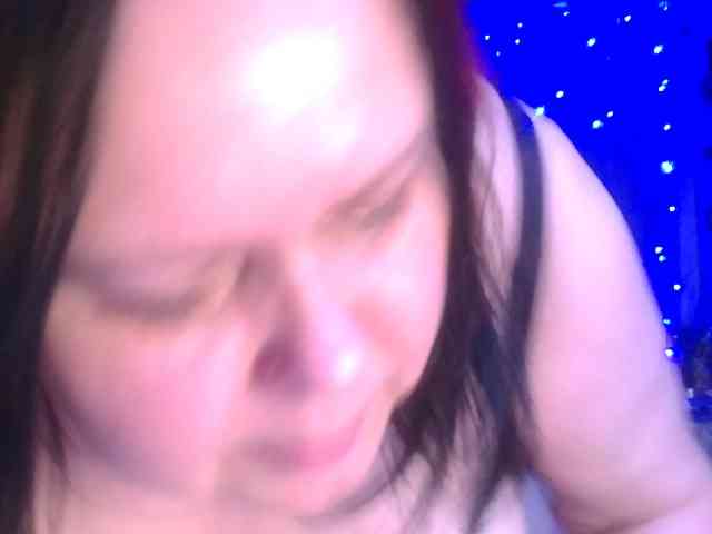 CharleeKendall webcam