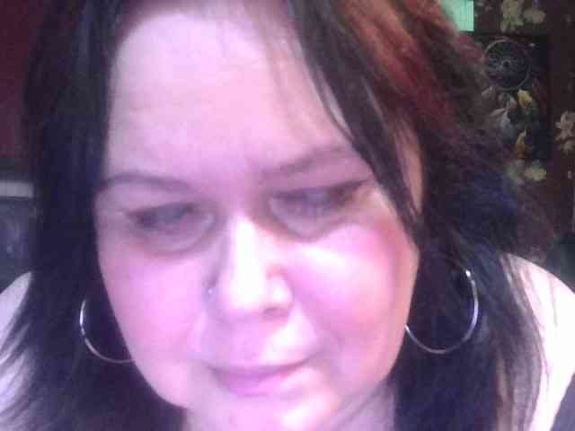 CharleeKendall webcam