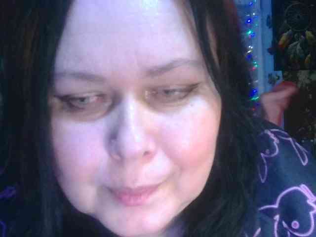 CharleeKendall webcam