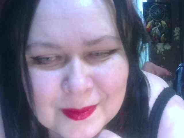 CharleeKendall webcam