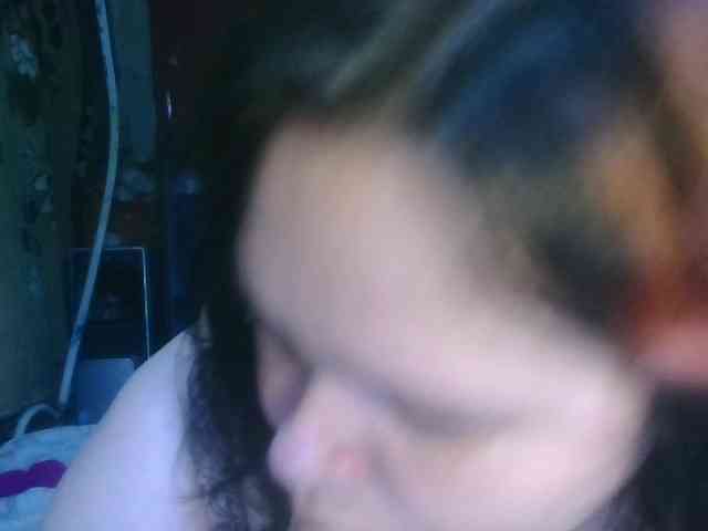 CharleeKendall webcam