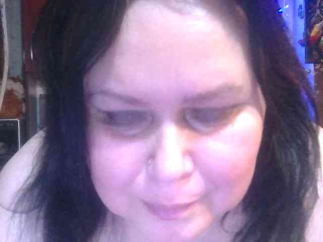 CharleeKendall webcam