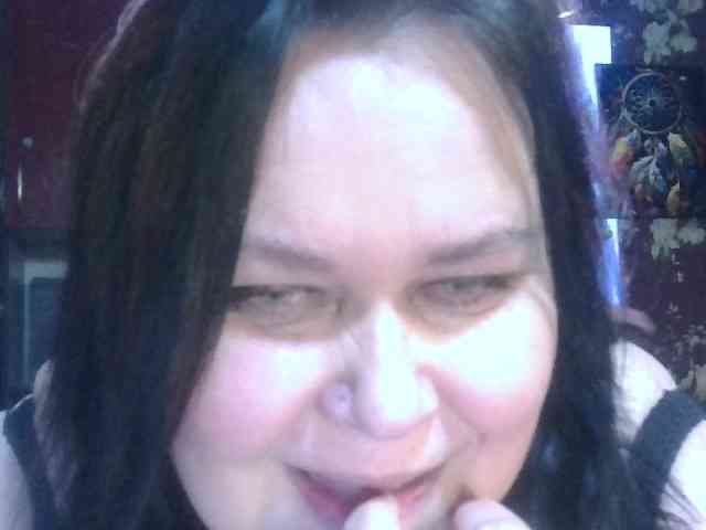 CharleeKendall webcam