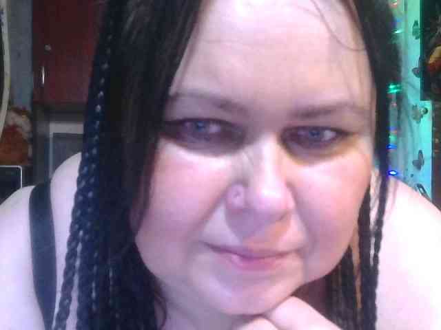 CharleeKendall webcam