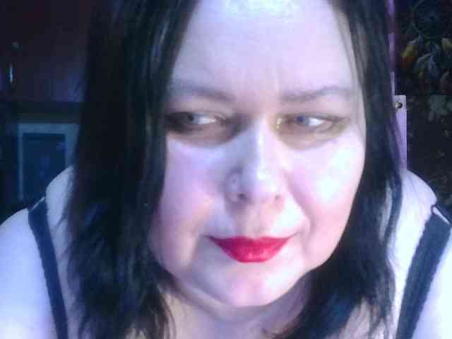 CharleeKendall webcam