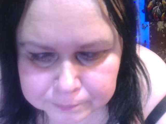 CharleeKendall webcam