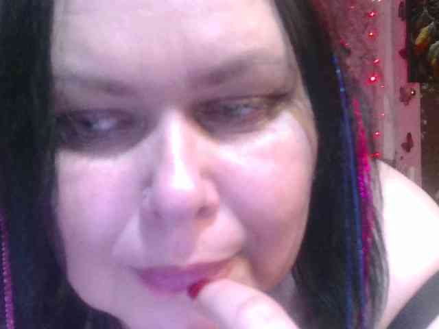 CharleeKendall webcam