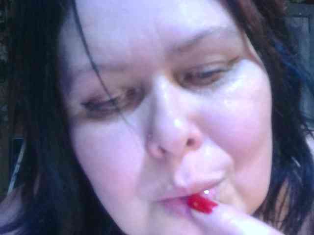 CharleeKendall Live Webcam on BongaCams