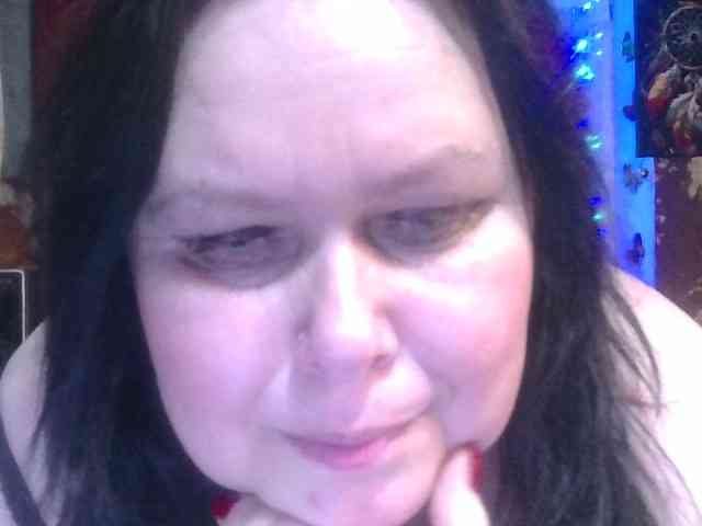 CharleeKendall webcam