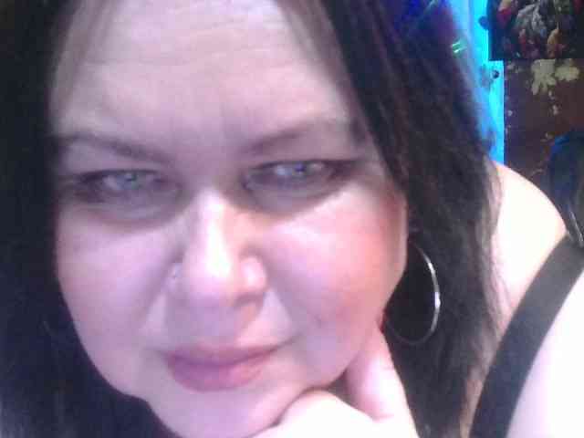 CharleeKendall webcam